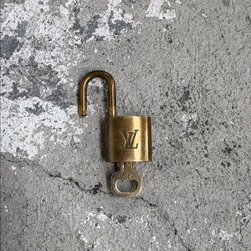 Vintage Louis Vuitton Steamer 65